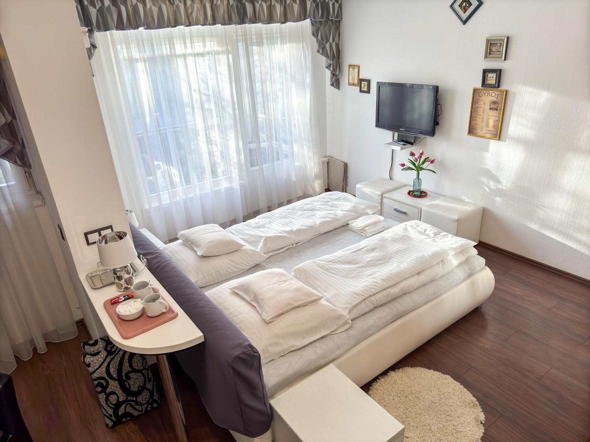 Hotel Ejjelibagoly Vendeghaz Szentes Exteriér fotografie
