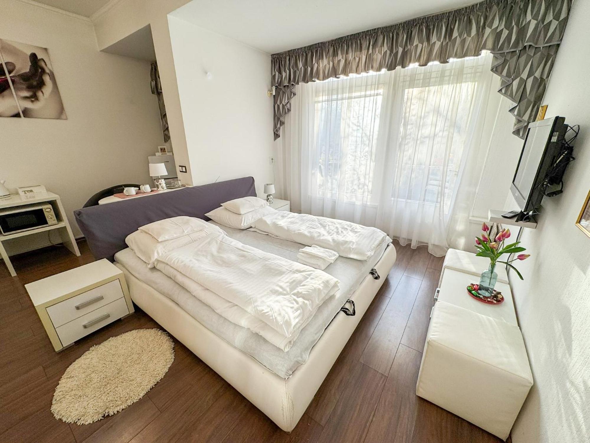 Hotel Ejjelibagoly Vendeghaz Szentes Exteriér fotografie